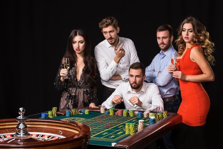 Pengguna menikmati akses live casino dan layanan bighoki55